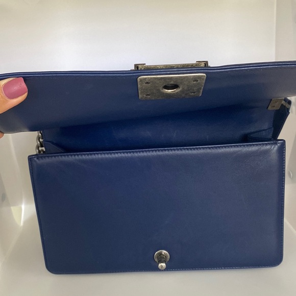 Chanel Boy Bag - Picture 12 of 16